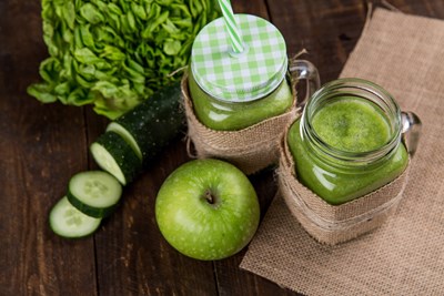 An image of some juice to talk about how to naturally detox.